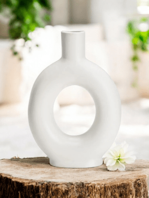 Keramisk ringvase – hvid 17 × 25 × 6 cm